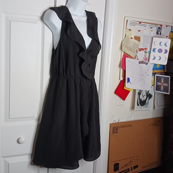 BCBGeneration Black Ruffled Wrap Dress with Pockets NWOT - Picture 3 of 11